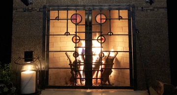 Brass fireplace doors with agate